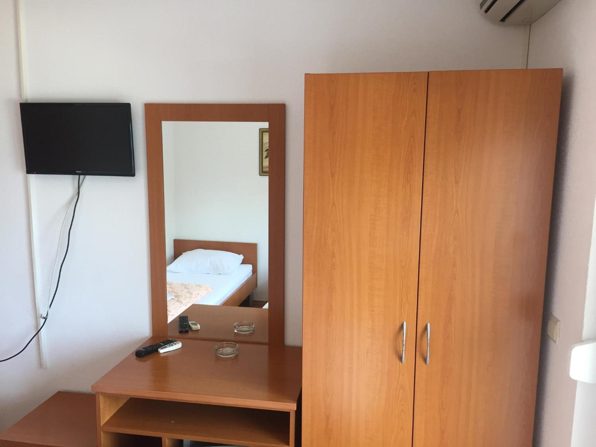 Apartments Kristic نيوم الغرفة الصورة