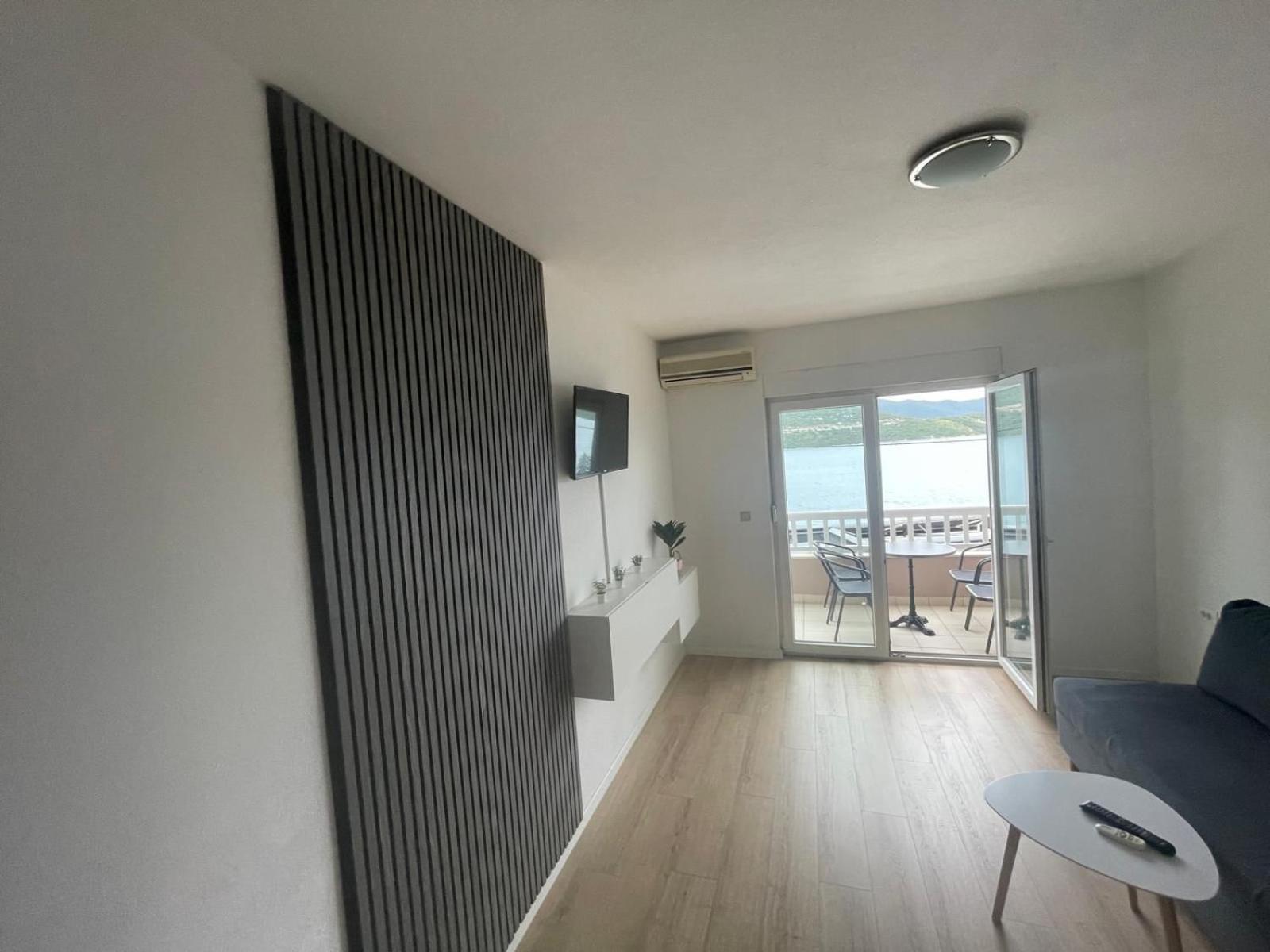 Apartments Kristic نيوم المظهر الخارجي الصورة