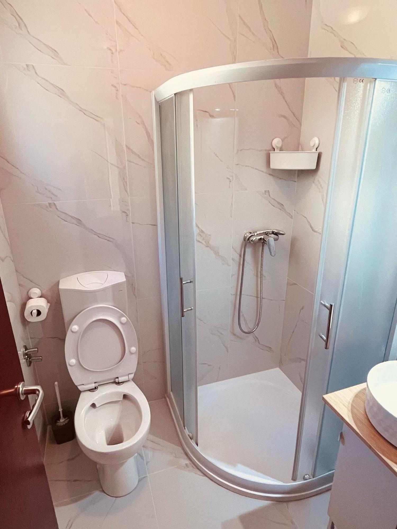 Apartments Kristic نيوم المظهر الخارجي الصورة