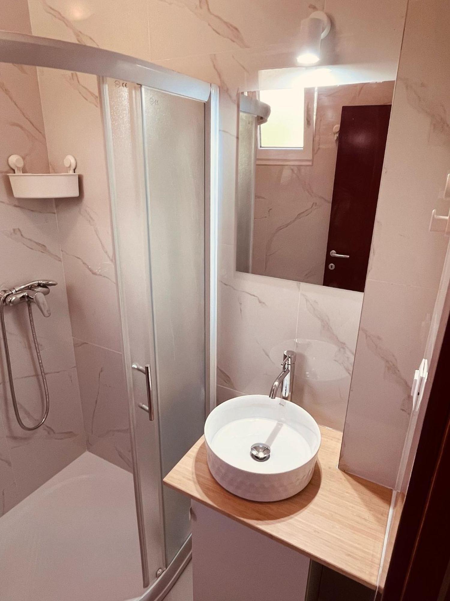 Apartments Kristic نيوم المظهر الخارجي الصورة