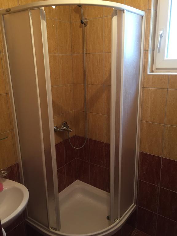 Apartments Kristic نيوم المظهر الخارجي الصورة