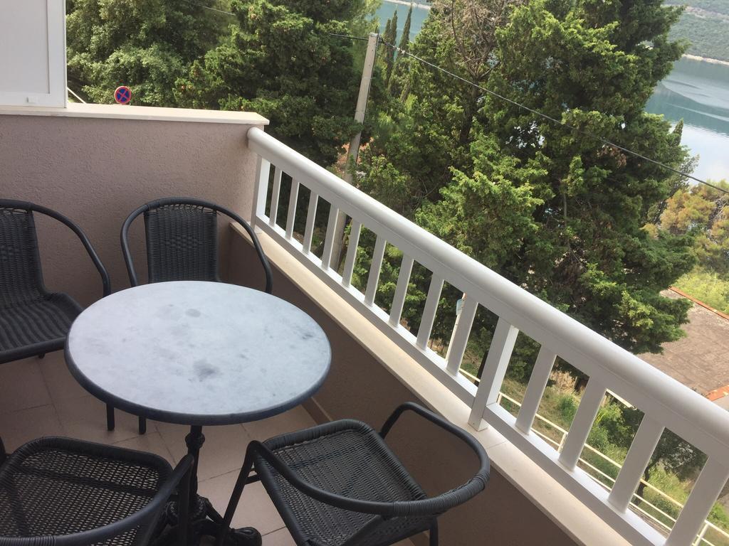 Apartments Kristic نيوم المظهر الخارجي الصورة