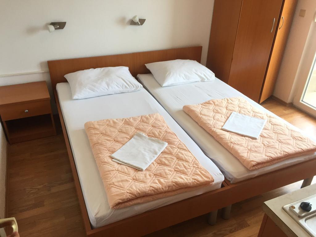 Apartments Kristic نيوم المظهر الخارجي الصورة