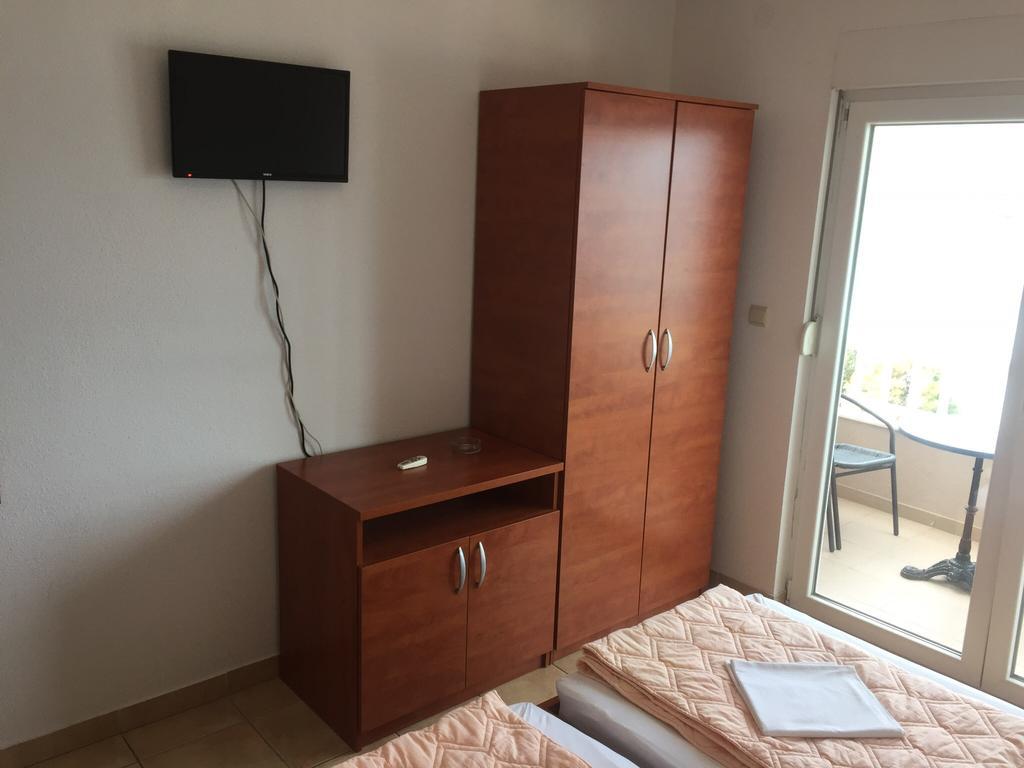 Apartments Kristic نيوم المظهر الخارجي الصورة